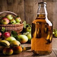 Pixwords изображение с бутылки, яблоки, корзина, яблоки, шапка, жидкие, пить Christopher Elwell (Celwell)