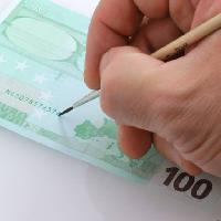 Pixwords изображение с человек, деньги, оборудование, евро, 100 Зеленый Igor Sinitsyn (Igors)