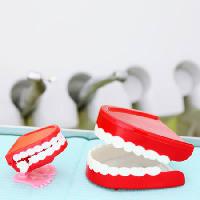 Pixwords изображение с зубы, красный, maxilar, ноги, стоматолог Pavel Losevsky - Dreamstime
