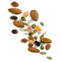 Pixwords изображение с миндаль, орехи, семена, семена, подсолнечник, изюм Robyn Mackenzie - Dreamstime