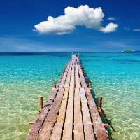море, вода, ходьбы, дерево, палуба, океан, синий, небо, облака Dmitry Pichugin - Dreamstime